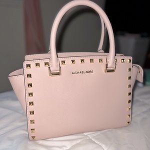 Michael Kors Selma purse
